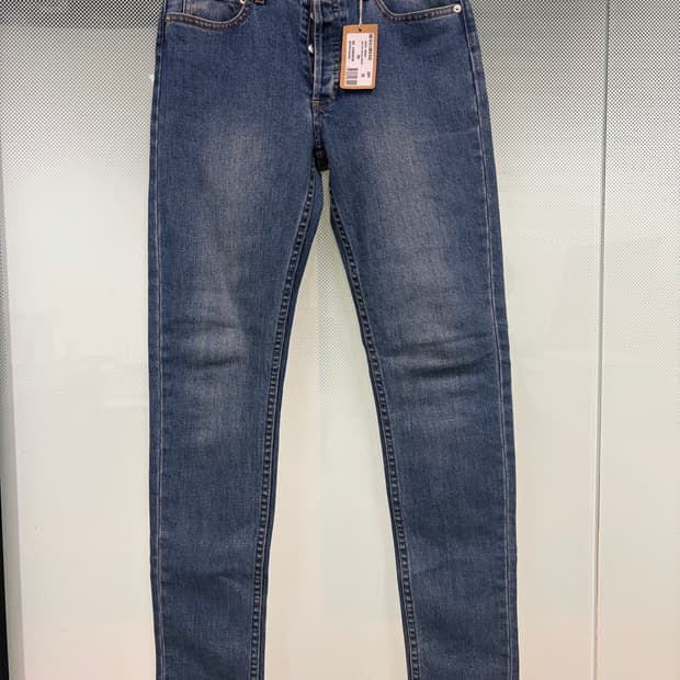 A.P.C. 아페쎄 쁘띠 뉴 스탠다드 중청 28