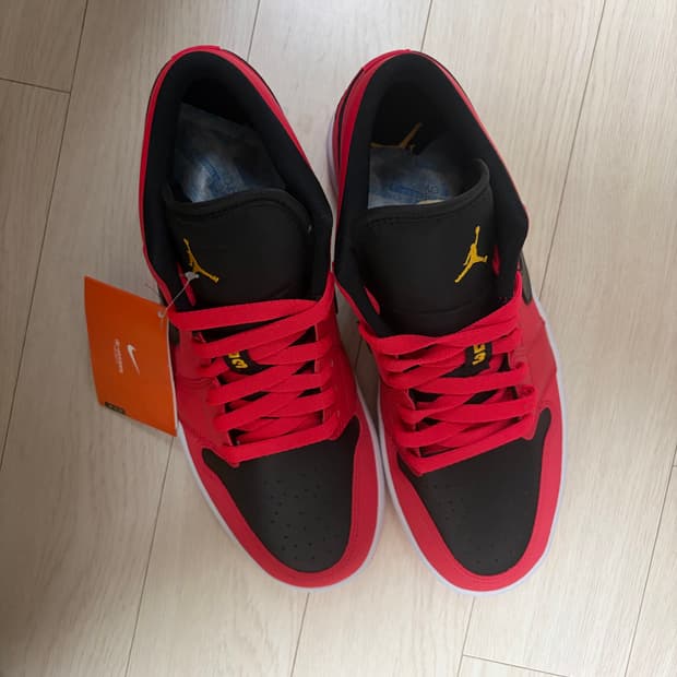 나이키 조던 사이렌레드 270W