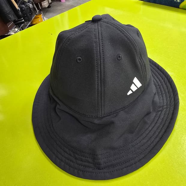아디다스 블랙 버킷햇 모자 (1420)