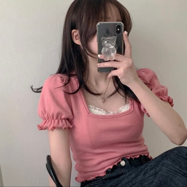 프릴 퍼프 반팔 티셔츠