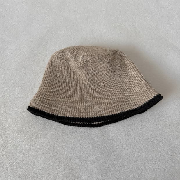 Pre owned 울 버킷햇