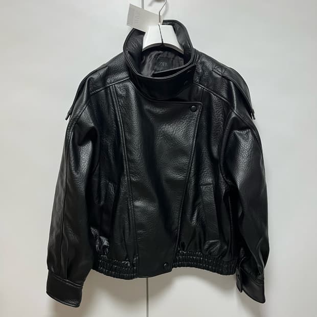 [L]자라 25fw 페이크 레더 자켓