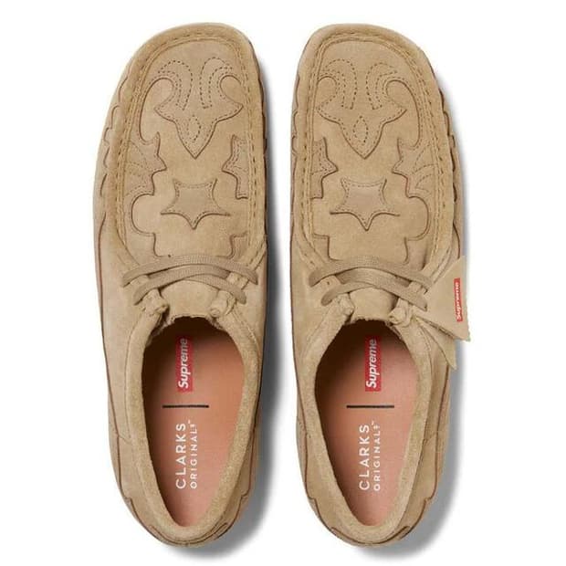 슈프림 클락스 Wallabee Tan 스웨이드 uk8 265mm 새제품