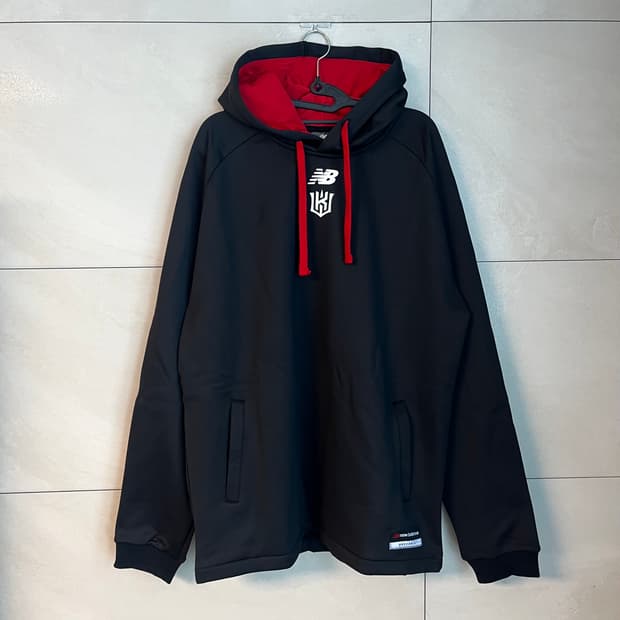[2XL/110] KT케이티 위즈X뉴발란스 후드티 블랙