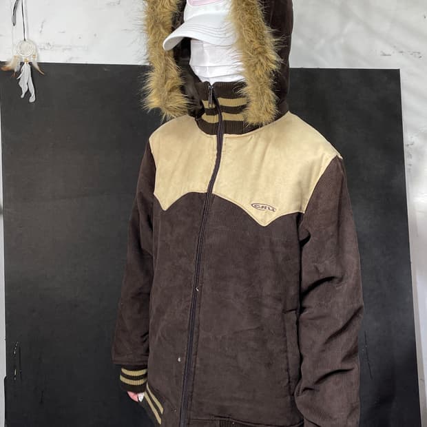 일본빈티지 CRU 울프죠 퍼 후드 브라운 패딩 크롭 자켓 M