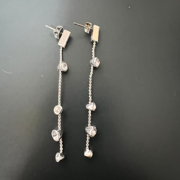 스와로브스키 귀걸이