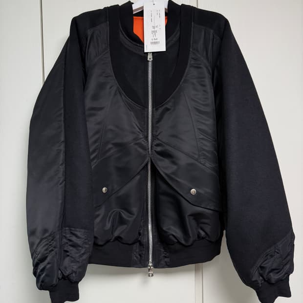 [46] 솔로이스트 이중봄버 에크루 블랙