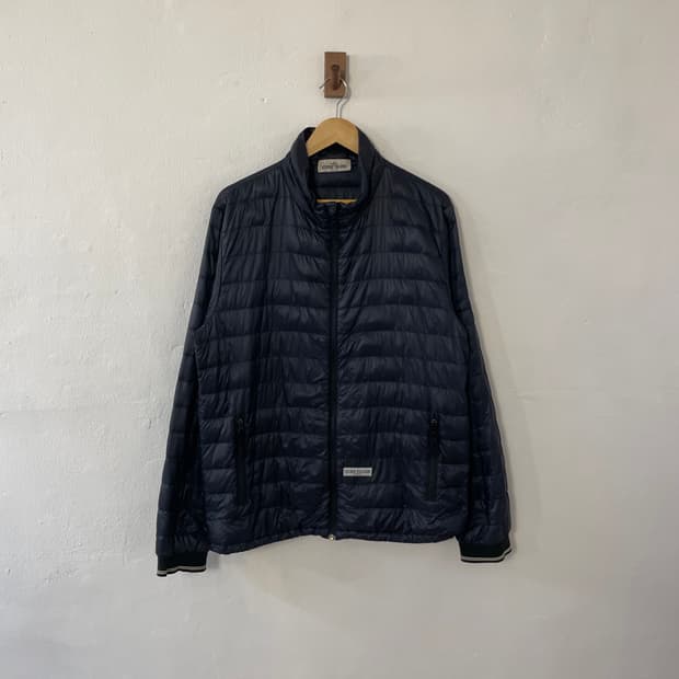 스톤아일랜드 경량 패딩 
