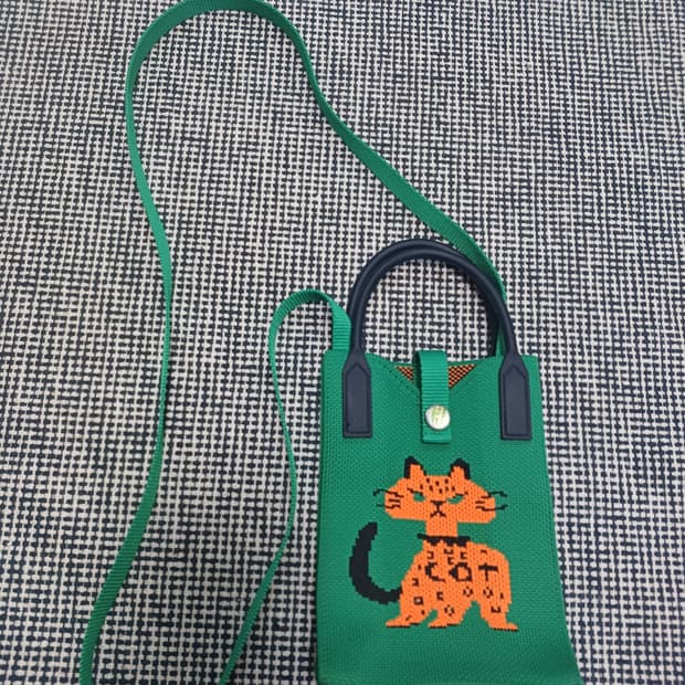 고양이 자수 니트 미니 크로스백
