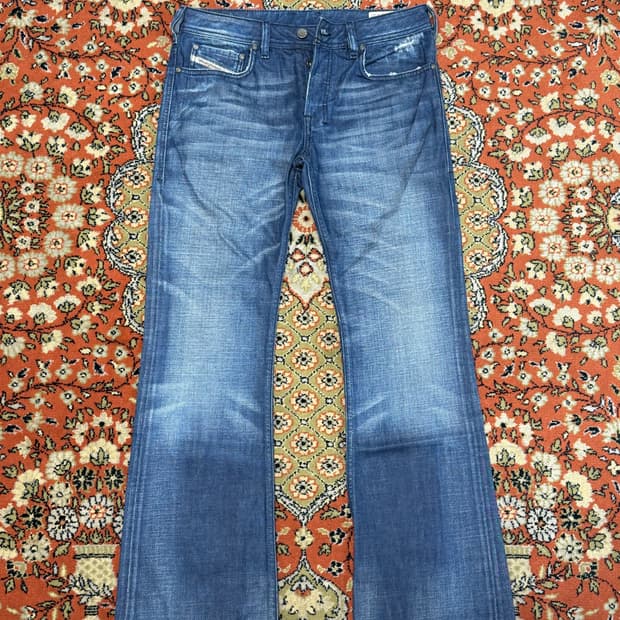 디젤 자탄 0073H 부츠컷 플레어진 데님팬츠 30x32