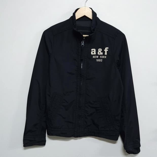 44~55 ABERCROMBIE 아베크롬비 바람막이 자켓 네이비