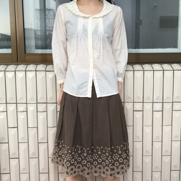 Crochet collars point blouse