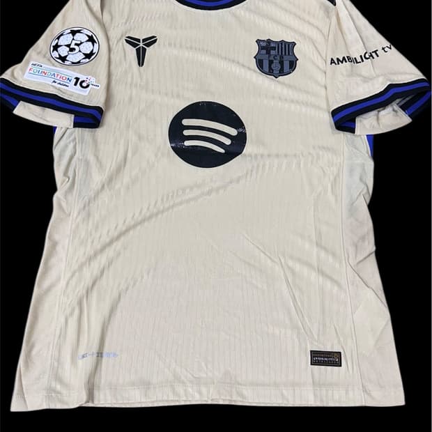 25-26 바르셀로나 어웨이 어센틱 페드리 챔스버전 유니폼
