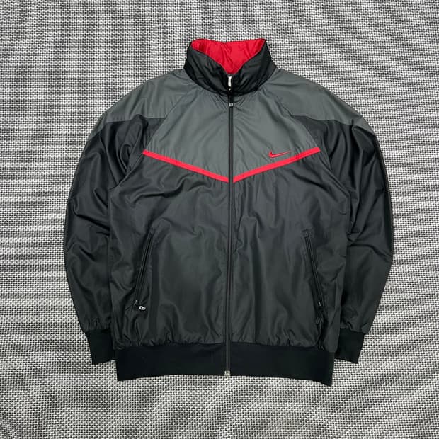 나이키 검빨 빅로고 바람막이