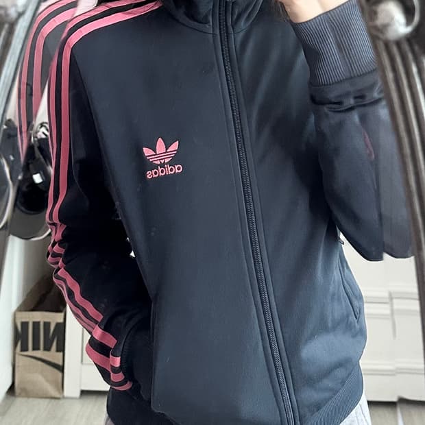 아디다스 차콜핑크져지