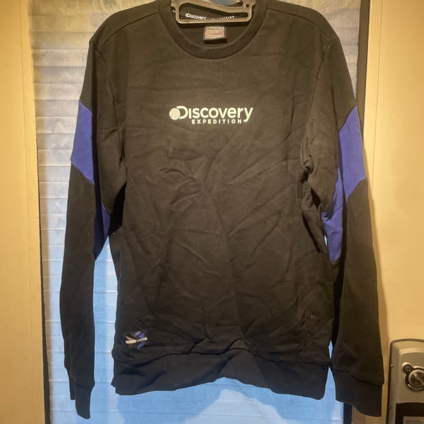 디스커버리 100사이즈 맨투맨 