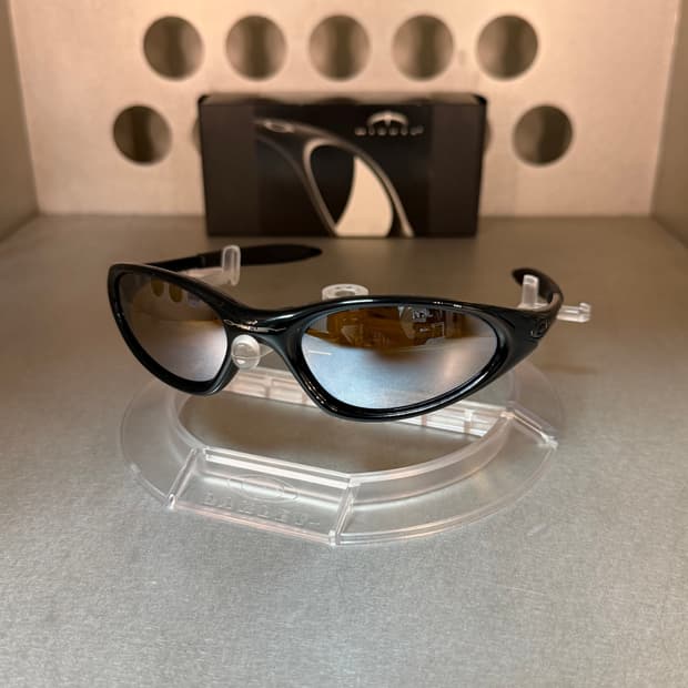 오클리 Minute 미뉴트 (1999)