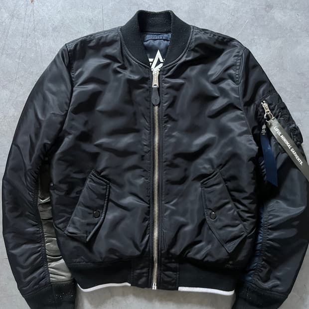 Alpha Industries 알파 인더스트리 네이비 블랙 리버시블 MA