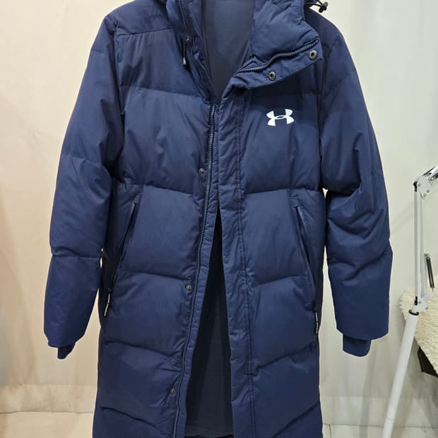 언더아머 다운 벤치 롱패딩 공용 s-m