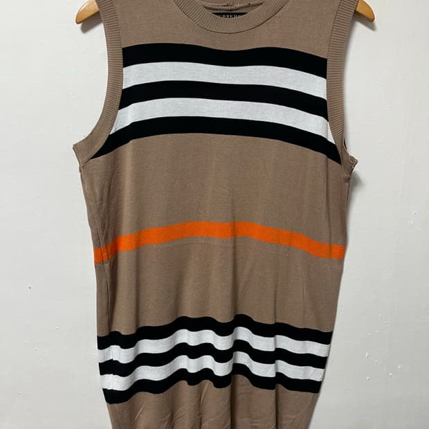 66 Burberry 버버리 올드스쿨 니트조끼