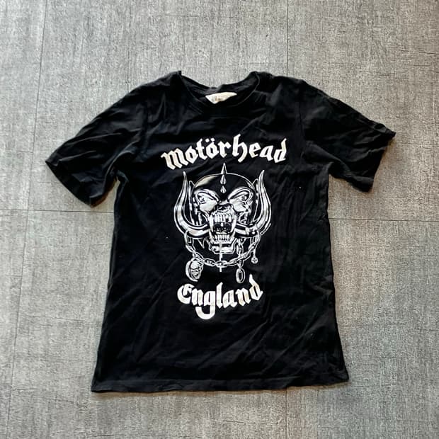 H&M 일본 핀터깔y2k 오리엔탈펑크 고딕펑크 반팔티셔츠