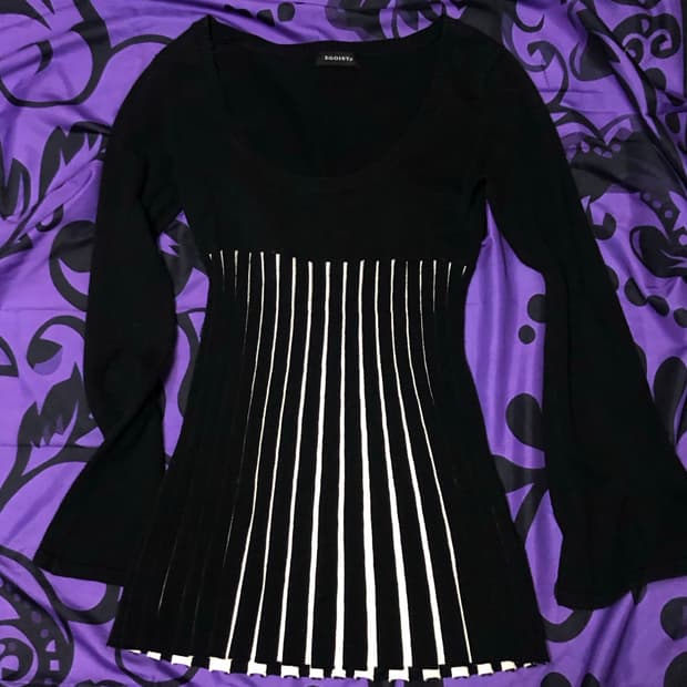 에고이스트 스트라이프 슬림핏 원피스