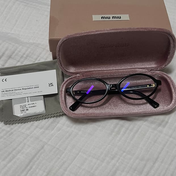 미우미우 리가드 블랙