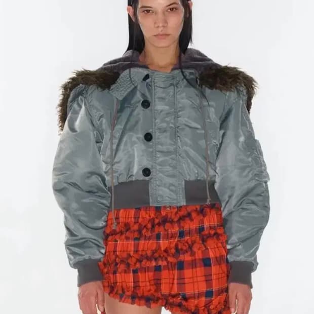 [open yy] FAUX FUR ZIPPER HOOD MA1 카키