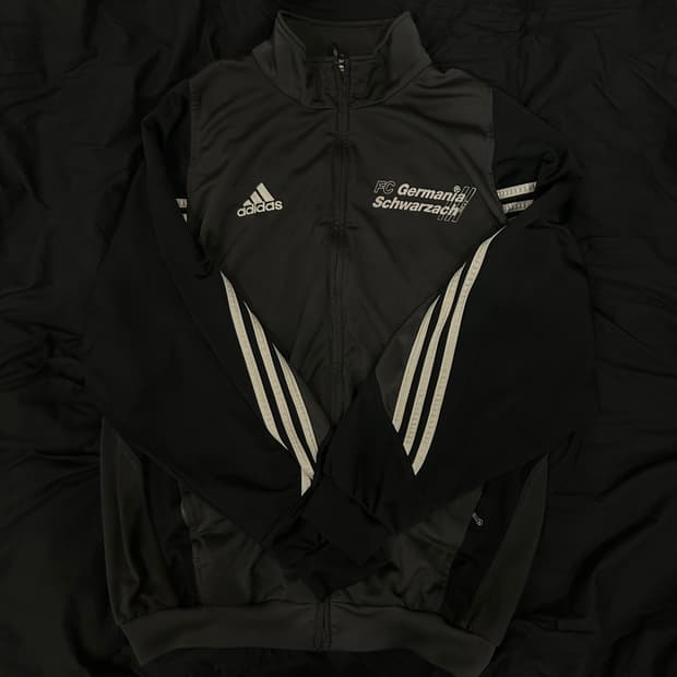 Adidas vintage jersey