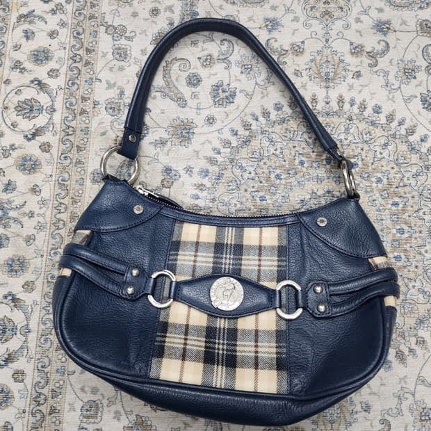 킨록 앤더슨  네이비 체크 숄더백