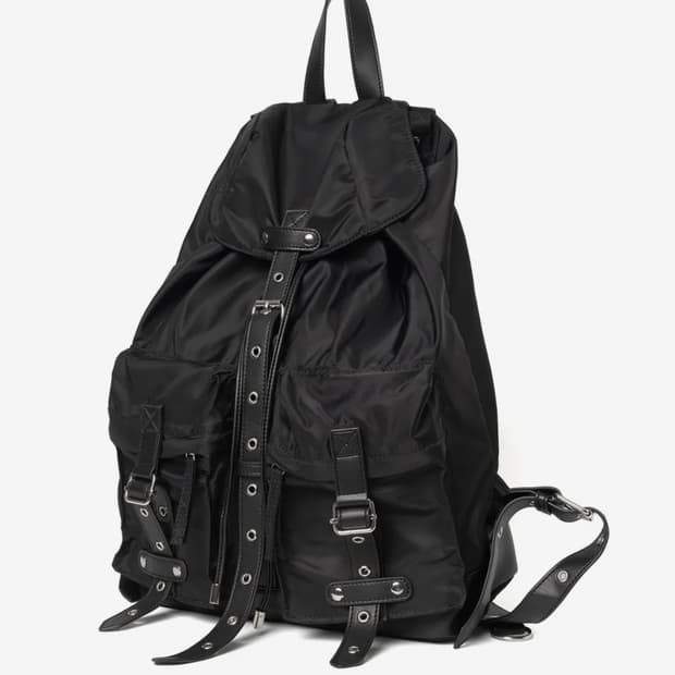 밀로아카이브 백팩 [파츠 럭 색]