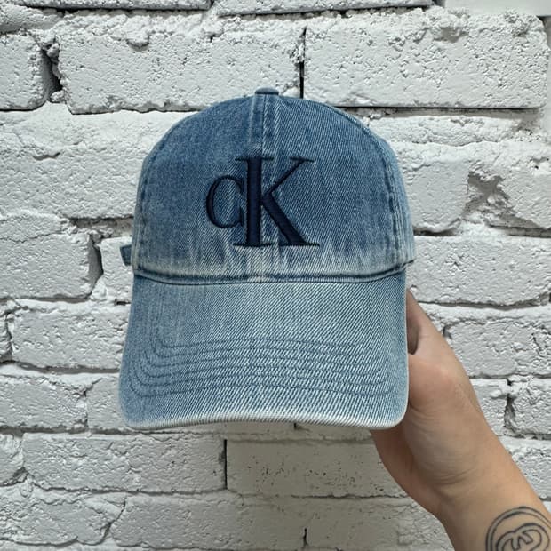 캘빈클라인 볼캡 