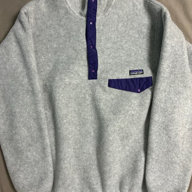 파타고니아 신칠라 스냅티 아이보리 사이즈 L