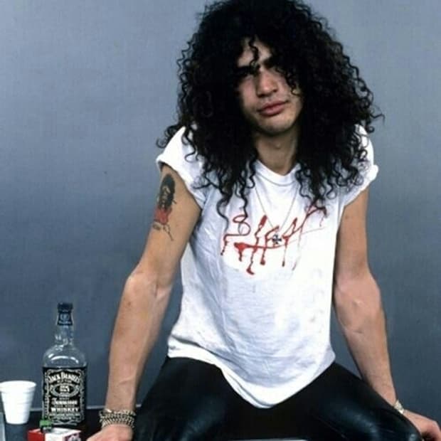 더뤡코즈 슬래쉬 티셔츠 1사이즈 새제품