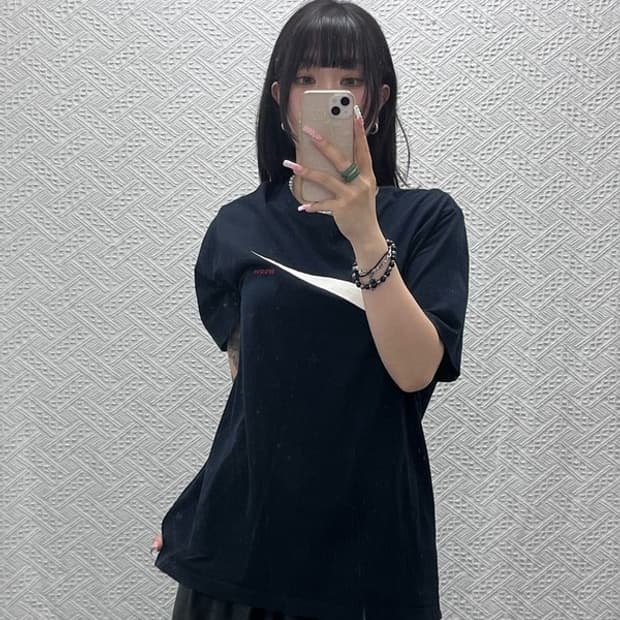 나이키 빈티지 레트로 캐주얼 빅스우시 반팔티 XL C12102