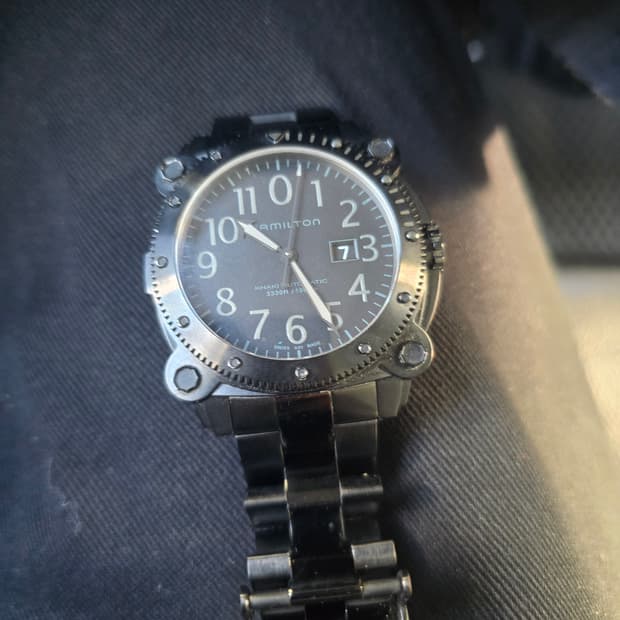 해밀턴 빌로우제로 테넷