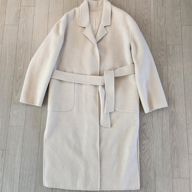 핸드메이드아이보리 롱코트