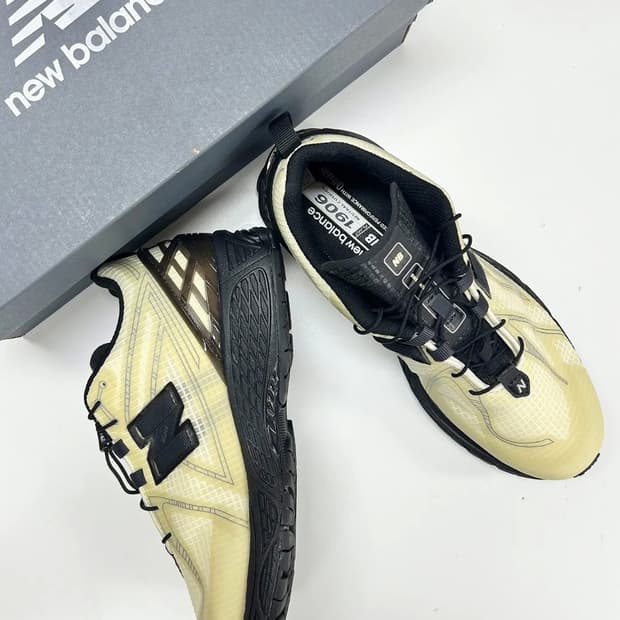뉴발란스 1906r 피스타치오 버터 