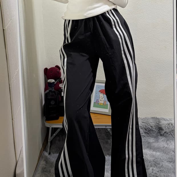 아디다스 에어로크니트 스냅팬츠(s)