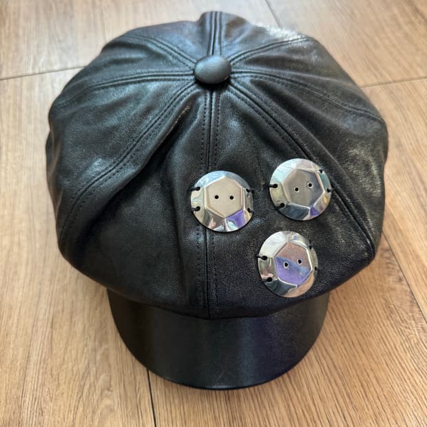 스테판 쿡 베이커햇 레더