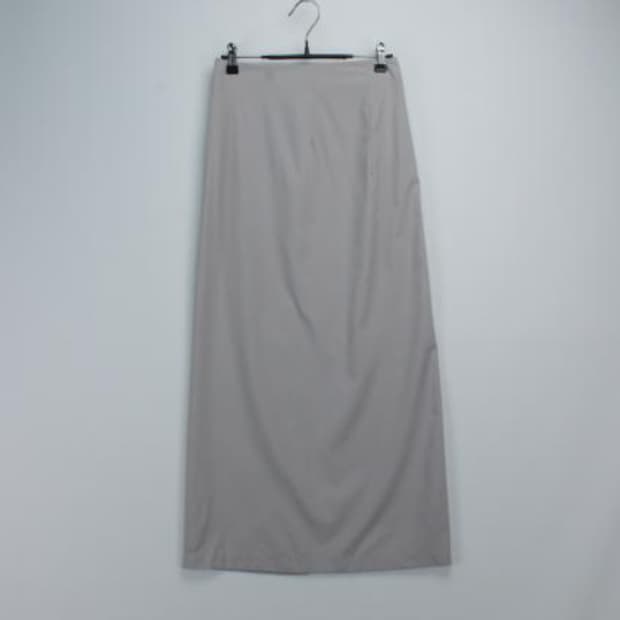 바니쉬먼트 스커트