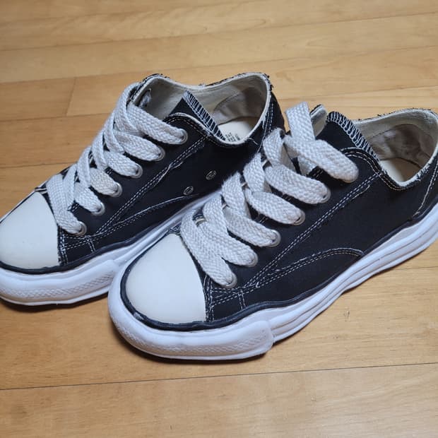 미하라 야스히로 스니커즈