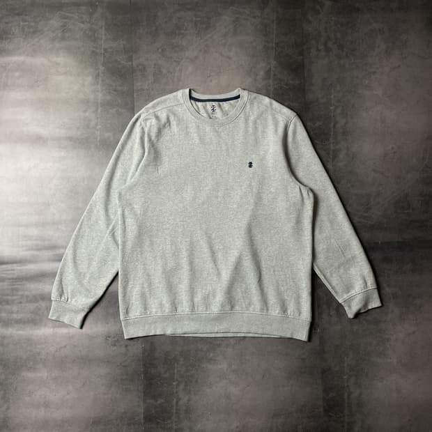 IZOD 아이자드 빈티지 그레이 롱슬리브 스웨트셔츠 A00395