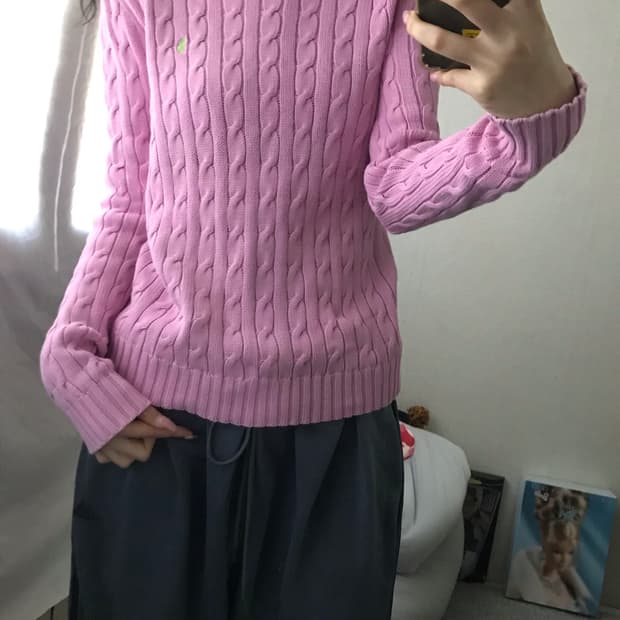 폴로 핑크 케이블 니트