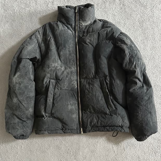 VIVASTUDIO 크링클 워싱 오버핏 다운