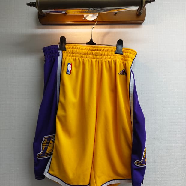 M/34) 아디다스 NBA 레이커스 스윙맨 쇼츠 팝니다
