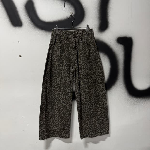 VTG 빈티지 레오파드 애니멀 풀 패턴 와이드 데님 팬츠
