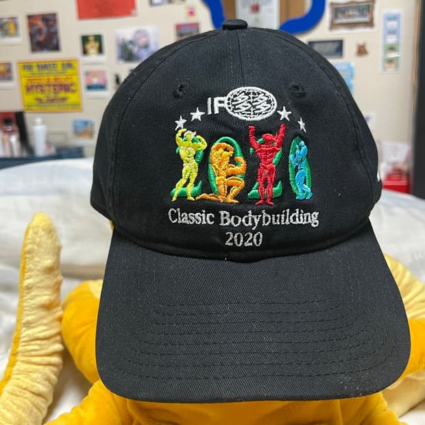 다다이즘x뉴에라 김희천 볼캡 판매