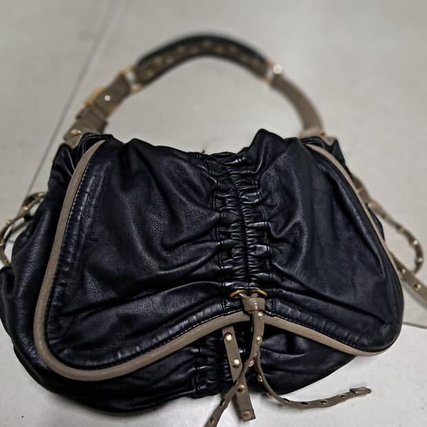 에트로 블랙 가죽 숄더백(정품)