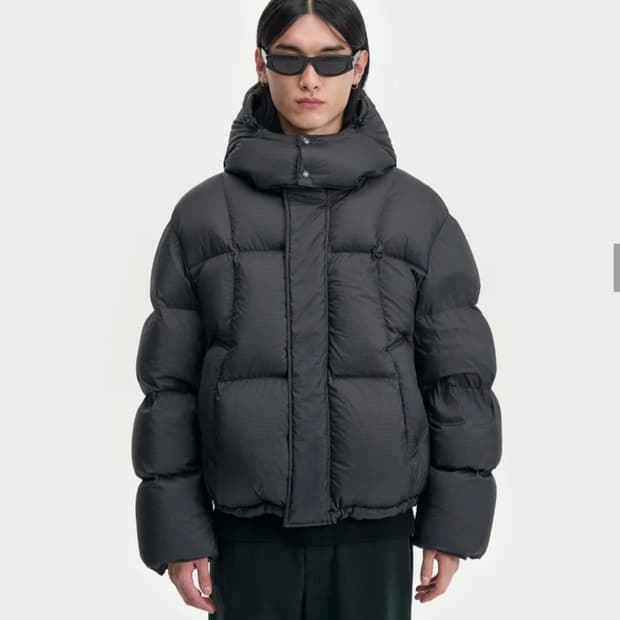 25FW 벨리에 크로스라인 후디스 구스다운 립스탑블랙 